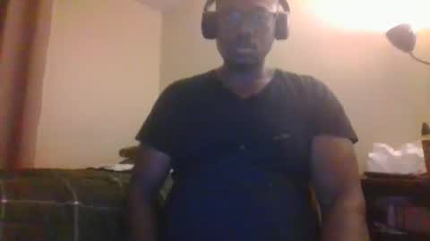 Mark online show from 12-02-25, 03:23