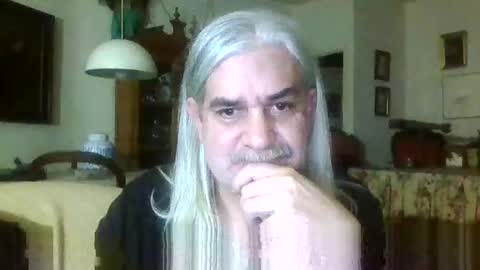 Snapshot of mc_manu chatting on 12-25-24, 10:59 Manu online show from 12-25-24, 10:59