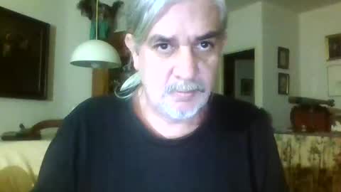 Snapshot of mc_manu chatting on 12-28-24, 01:08 Manu online show from 12-28-24, 01:08