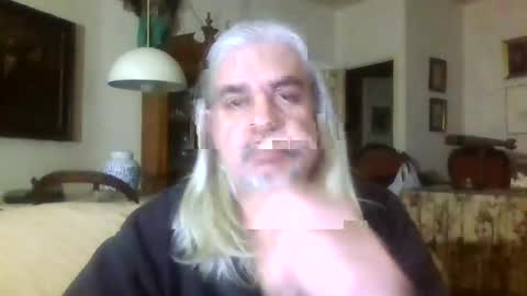 Snapshot of mc_manu chatting on 01-04-25, 10:34 Manu online show from 01-04-25, 10:34