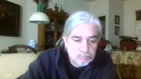 Snapshot of mc_manu chatting on 01-05-25, 10:19 Manu online show from 01-05-25, 10:19