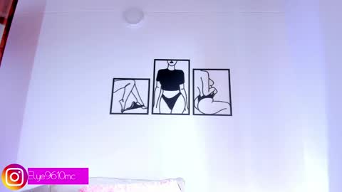 Snapshot of mcdonald_ellie chatting on 05-30-26, 07:22 Ellie online show from 05-30-26, 07:22