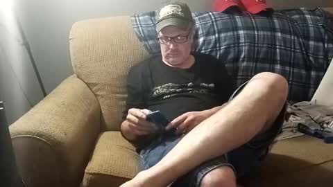 mcfly1973 online show from 01-04-25, 02:14