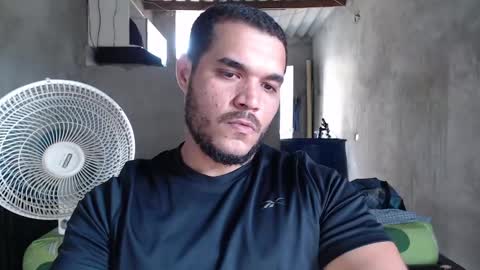 Snapshot of mcgregor_sexhot chatting on 12-31-24, 07:40 Mcgregor online show from 12-31-24, 07:40