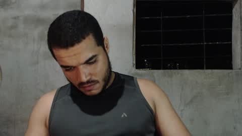 Snapshot of mcgregor_sexhot chatting on 01-04-25, 03:50 Mcgregor online show from 01-04-25, 03:50