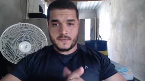 Snapshot of mcgregor_sexhot chatting on 01-25-25, 07:39 Mcgregor online show from 01-25-25, 07:39