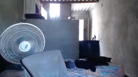 Snapshot of mcgregor_sexhot chatting on 02-05-25, 04:03 Mcgregor online show from 02-05-25, 04:03