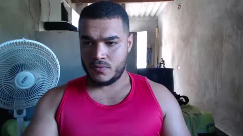 Snapshot of mcgregor_sexhot chatting on 02-09-25, 02:40 Mcgregor online show from 02-09-25, 02:40