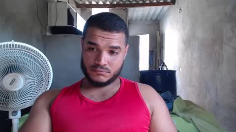 Snapshot of mcgregor_sexhot chatting on 02-12-25, 07:56 Mcgregor online show from 02-12-25, 07:56