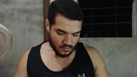 Snapshot of mcgregor_sexhot chatting on 03-05-25, 03:18 Mcgregor online show from 03-05-25, 03:18