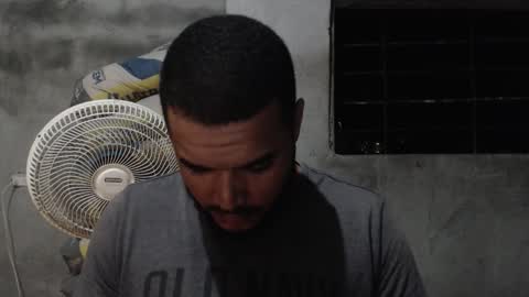 Snapshot of mcgregor_sexhot chatting on 09-29-25, 03:33 Mcgregor online show from 09-29-25, 03:33