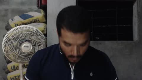 Snapshot of mcgregor_sexhot chatting on 10-15-25, 01:50 Mcgregor online show from 10-15-25, 01:50