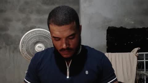 Snapshot of mcgregor_sexhot chatting on 11-04-25, 02:10 Mcgregor online show from 11-04-25, 02:10