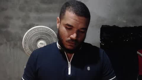 Snapshot of mcgregor_sexhot chatting on 11-05-25, 01:49 Mcgregor online show from 11-05-25, 01:49