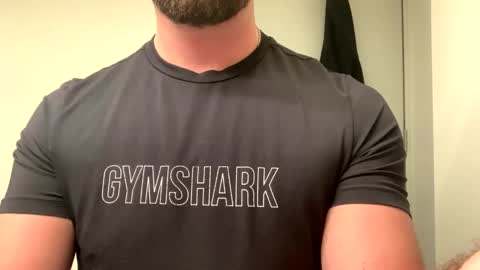 Snapshot of mcr8080 chatting on 01-12-25, 06:39 mcr8080 online show from 01-12-25, 06:39