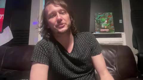 Snapshot of mdtrapn chatting on 03-01-26, 12:07 Mac D online show from 03-01-26, 12:07