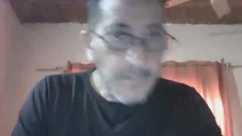 Snapshot of mdzarg chatting on 04-12-26, 02:55 alejandro online show from 04-12-26, 02:55