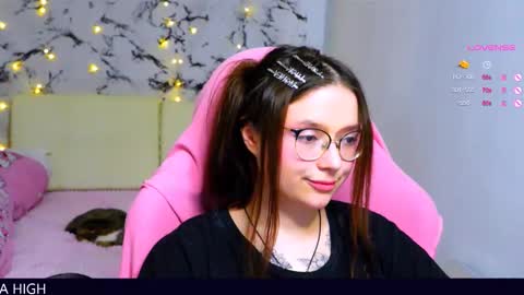 Hanna online show from 03-10-25, 02:28