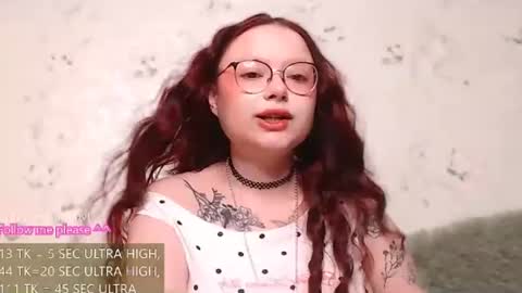 Snapshot of me_hanna chatting on 07-18-26, 02:38 Hanna online show from 07-18-26, 02:38