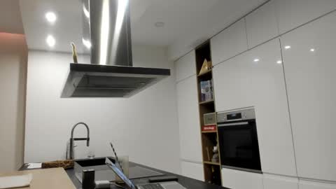 Alpha Male online show from 01-01-25, 05:44