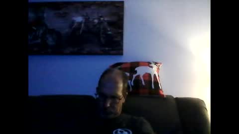 me at home online show from 12-21-24, 05:47