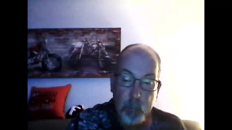 me at home online show from 10-18-25, 02:25