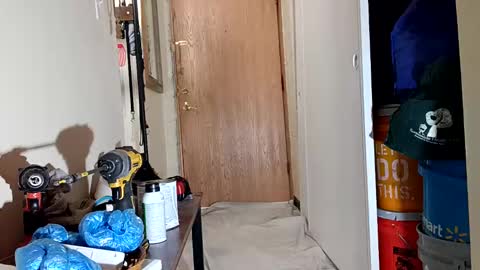 Snapshot of meatman2018 chatting on 12-31-24, 06:13 Meatman2018 online show from 12-31-24, 06:13