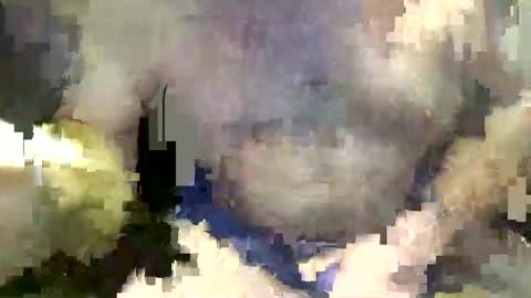 Snapshot of mecalientasmucho chatting on 12-16-25, 05:29 mecalientasmucho online show from 12-16-25, 05:29