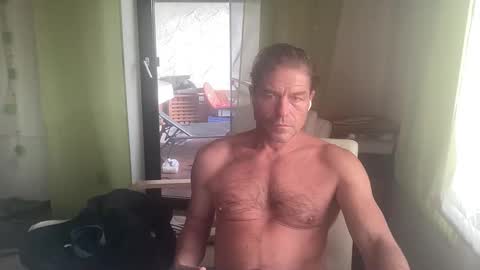 medeinoe online show from 12-18-25, 02:45