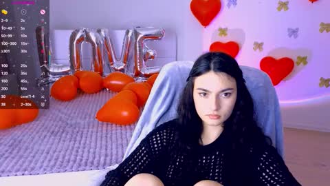 Dina online show from 02-11-26, 10:04