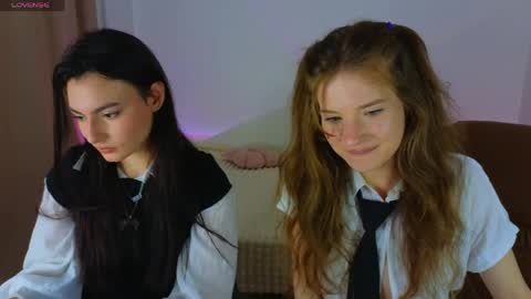 Dina online show from 04-25-26, 03:31