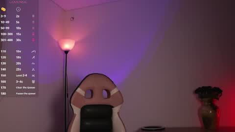 Johana  online show from 07-29-26, 06:33
