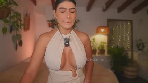 Andrea  online show from 11-03-25, 11:33