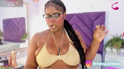 meeganfoox online show from 02-12-26, 04:40