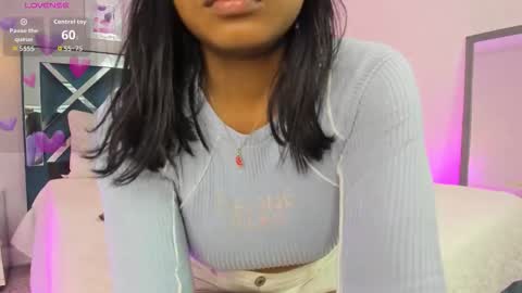 Snapshot of meelody7 chatting on 11-24-25, 11:43 Melody online show from 11-24-25, 11:43