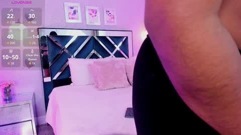 Snapshot of meelody7 chatting on 11-30-25, 11:58 Melody online show from 11-30-25, 11:58