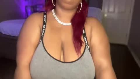 Snapshot of meetsouthernpeach chatting on 01-10-25, 02:14 Southern Peach online show from 01-10-25, 02:14