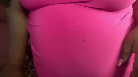 Snapshot of meetsouthernpeach chatting on 03-08-25, 06:37 Southern Peach online show from 03-08-25, 06:37