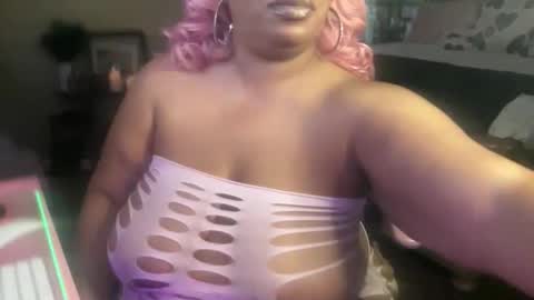 Southern Peach online show from 11-21-25, 05:50