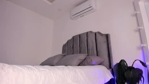 megan online show from 01-21-25, 10:19