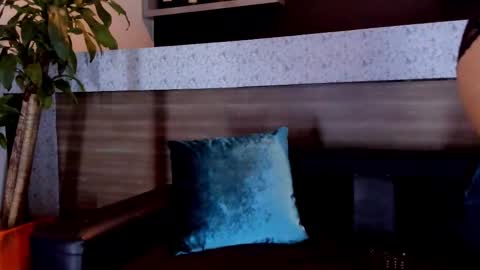 emily online show from 01-30-25, 12:16