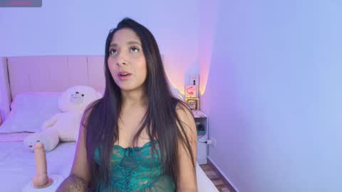Snapshot of megan_ale chatting on 10-09-25, 10:52 megan ale online show from 10-09-25, 10:52
