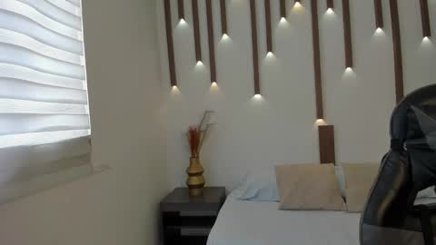 MEGAN COOPER online show from 12-17-25, 07:09