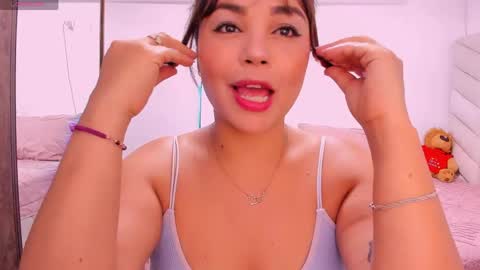 megan_danger_ online show from 04-15-26, 06:26