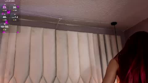 Snapshot of megan_do_santos chatting on 05-19-26, 01:56 megan do santos online show from 05-19-26, 01:56
