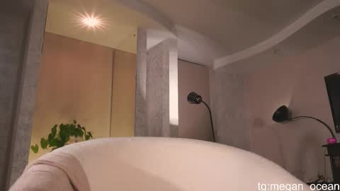 Megan online show from 02-19-26, 04:47