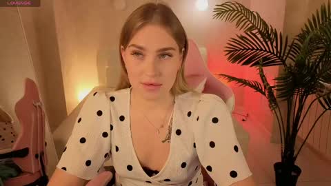 Megan online show from 05-14-26, 01:12