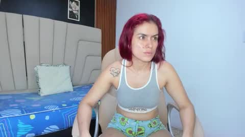 Snapshot of megan_hally chatting on 11-30-25, 03:10 Megan online show from 11-30-25, 03:10