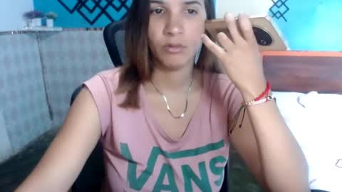 Snapshot of megan_little_ chatting on 06-24-26, 02:27 amanda online show from 06-24-26, 02:27