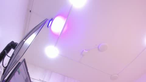 megan online show from 12-17-25, 03:23